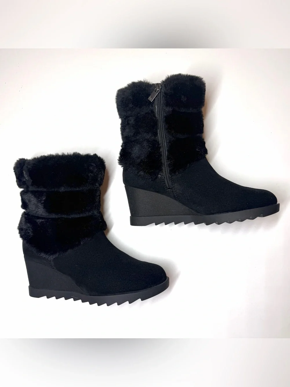 Koolaburra by UGG women's Cardina wedge boots black suede Size- 7.5